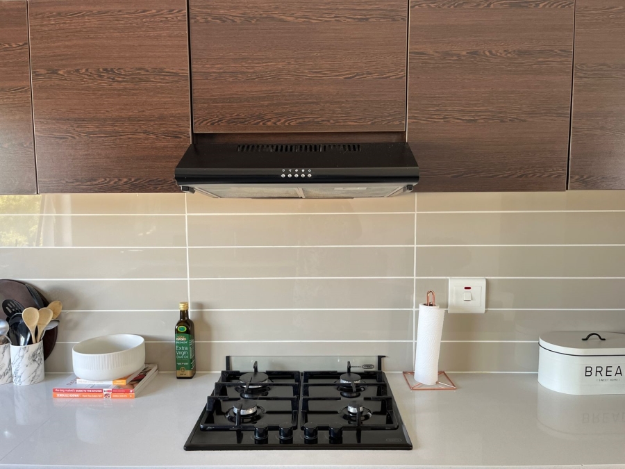 1 Bedroom Property for Sale in Greenstone Ridge Gauteng