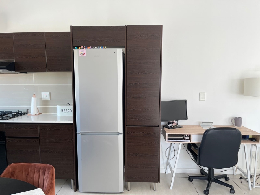 1 Bedroom Property for Sale in Greenstone Ridge Gauteng