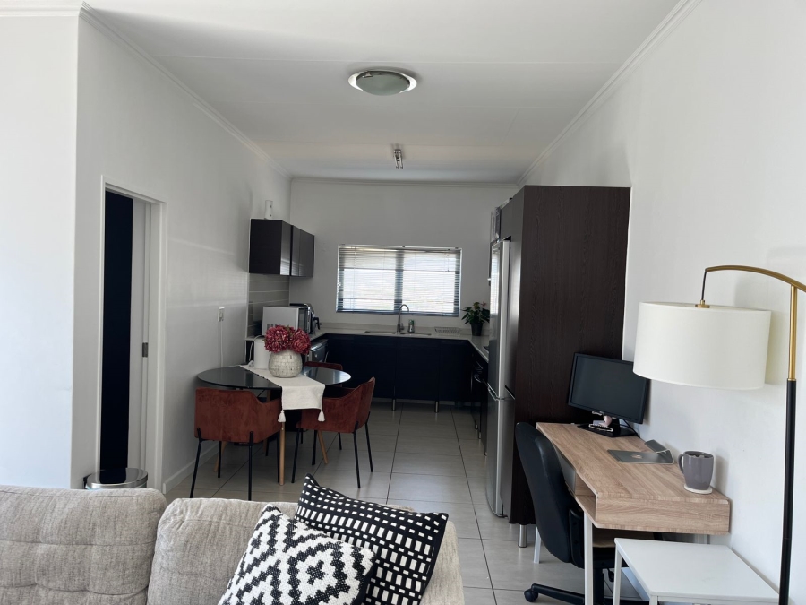 1 Bedroom Property for Sale in Greenstone Ridge Gauteng