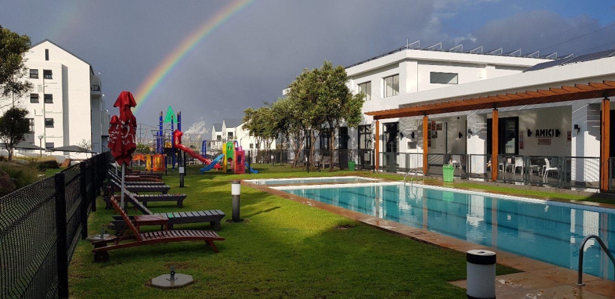 1 Bedroom Property for Sale in Greenstone Ridge Gauteng