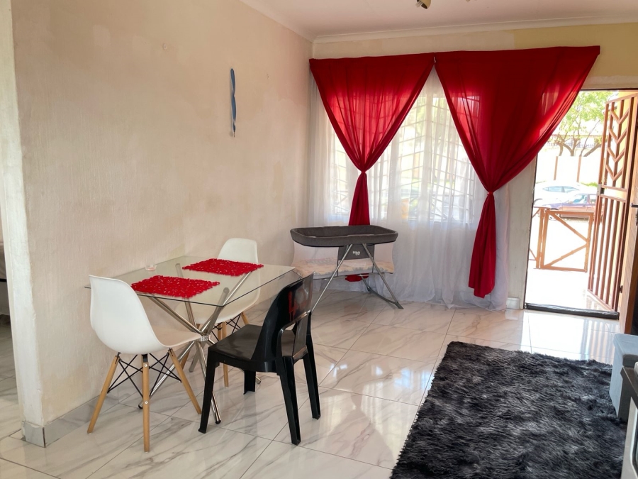 1 Bedroom Property for Sale in Bramley View Gauteng
