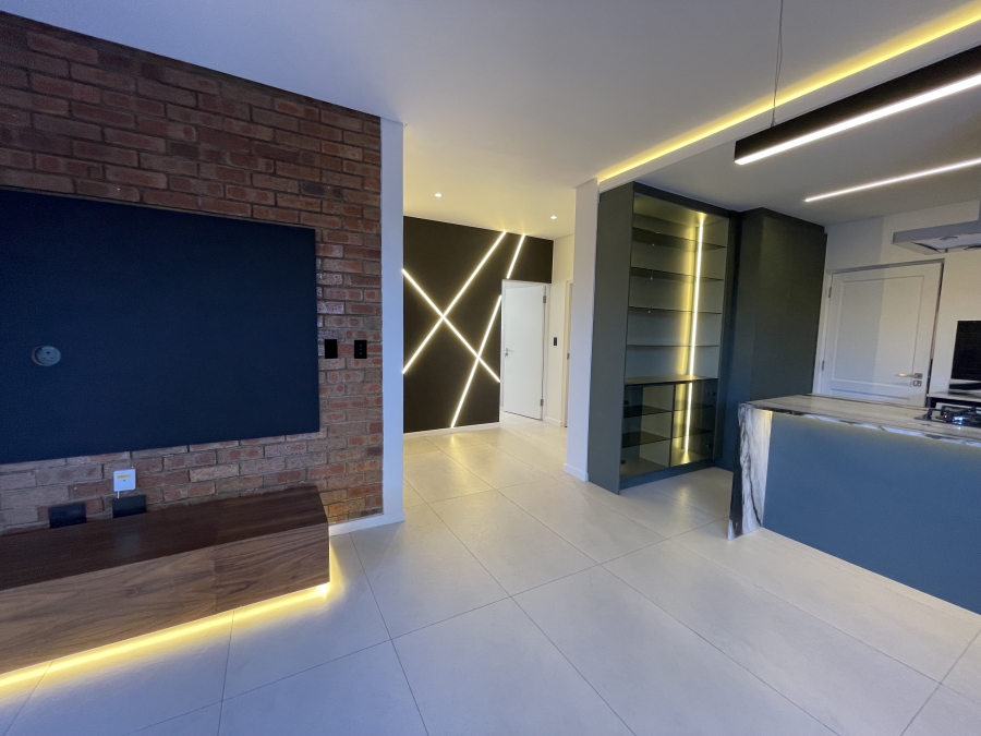To Let 2 Bedroom Property for Rent in Fourways Gauteng