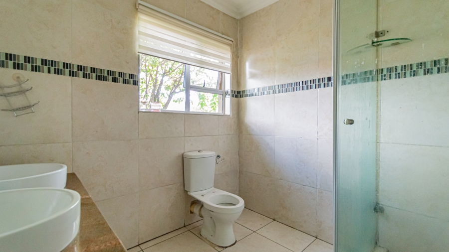 To Let 3 Bedroom Property for Rent in Knoppieslaagte Gauteng