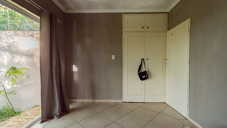 To Let 3 Bedroom Property for Rent in Knoppieslaagte Gauteng