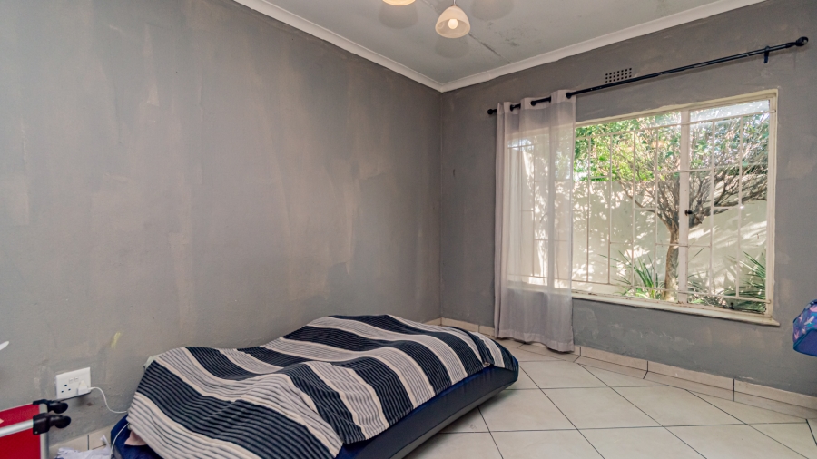 To Let 3 Bedroom Property for Rent in Knoppieslaagte Gauteng