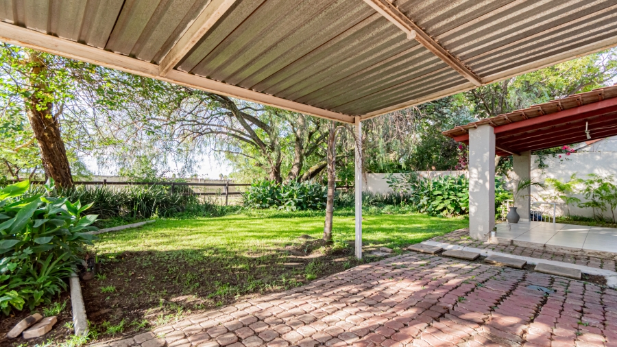 To Let 3 Bedroom Property for Rent in Knoppieslaagte Gauteng