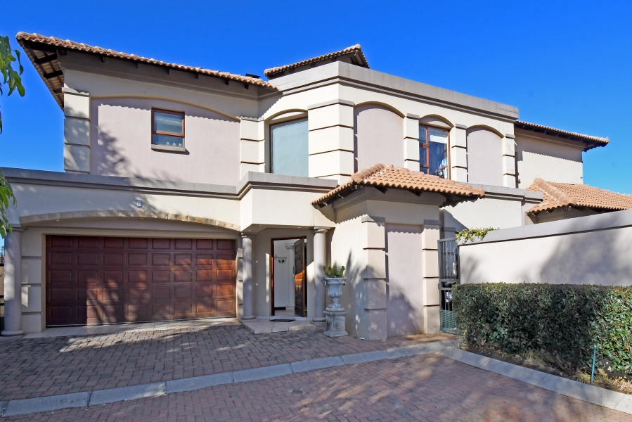 3 Bedroom Property for Sale in Bedfordview Gauteng