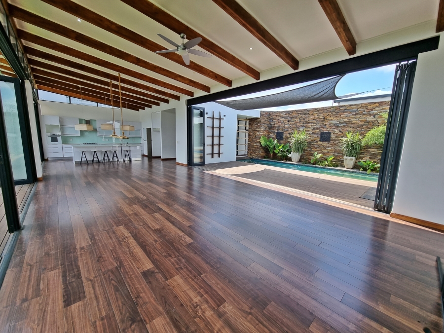 To Let 4 Bedroom Property for Rent in Midstream Ridge Gauteng