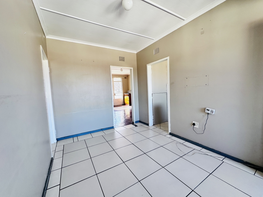 2 Bedroom Property for Sale in Germiston South Gauteng