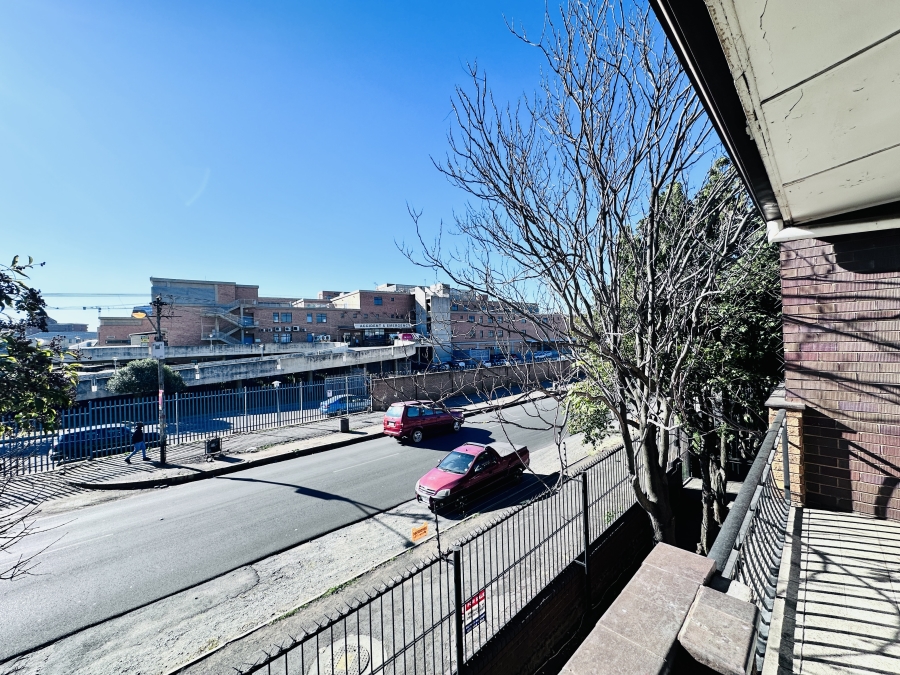 2 Bedroom Property for Sale in Germiston South Gauteng