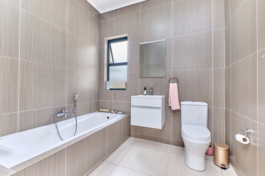 3 Bedroom Property for Sale in Kyalami Ridge Gauteng