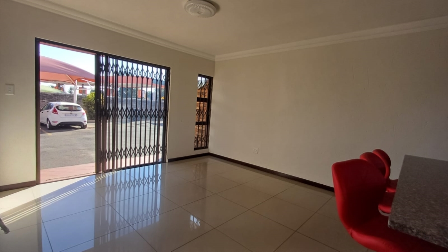 To Let 3 Bedroom Property for Rent in Brackendowns Gauteng