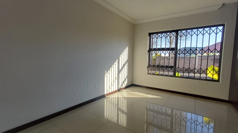 To Let 3 Bedroom Property for Rent in Brackendowns Gauteng
