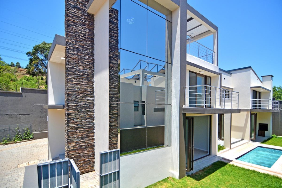 4 Bedroom Property for Sale in Bedfordview Gauteng