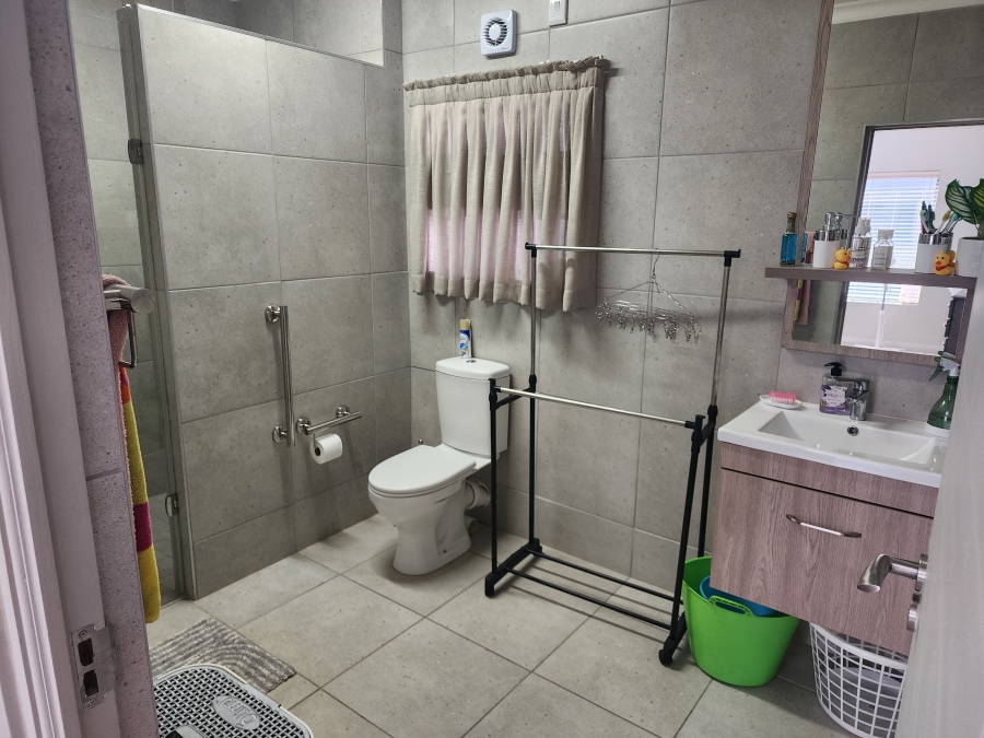 1 Bedroom Property for Sale in Waterkloof Marina Retirement Estate Gauteng