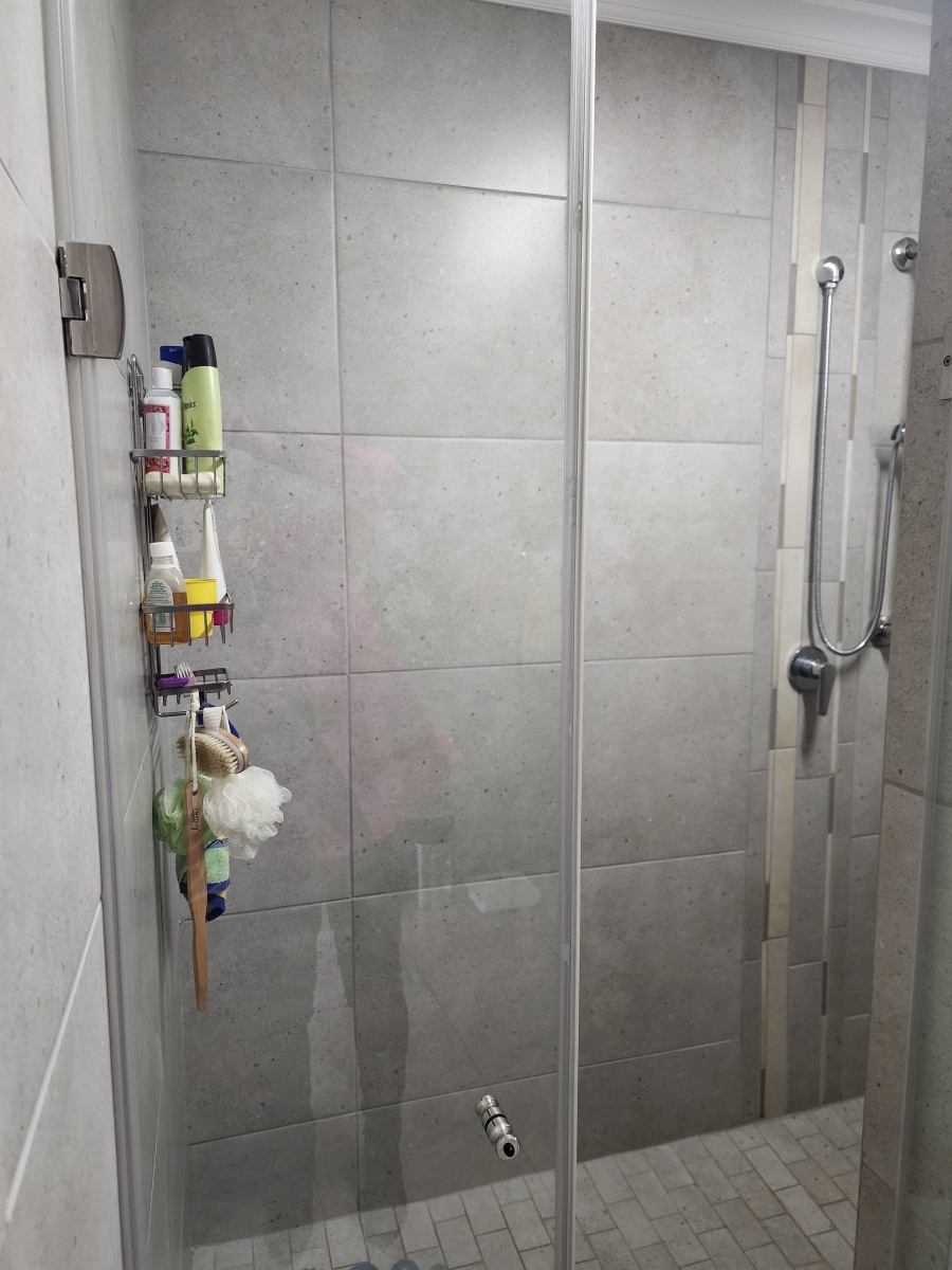 1 Bedroom Property for Sale in Waterkloof Marina Retirement Estate Gauteng