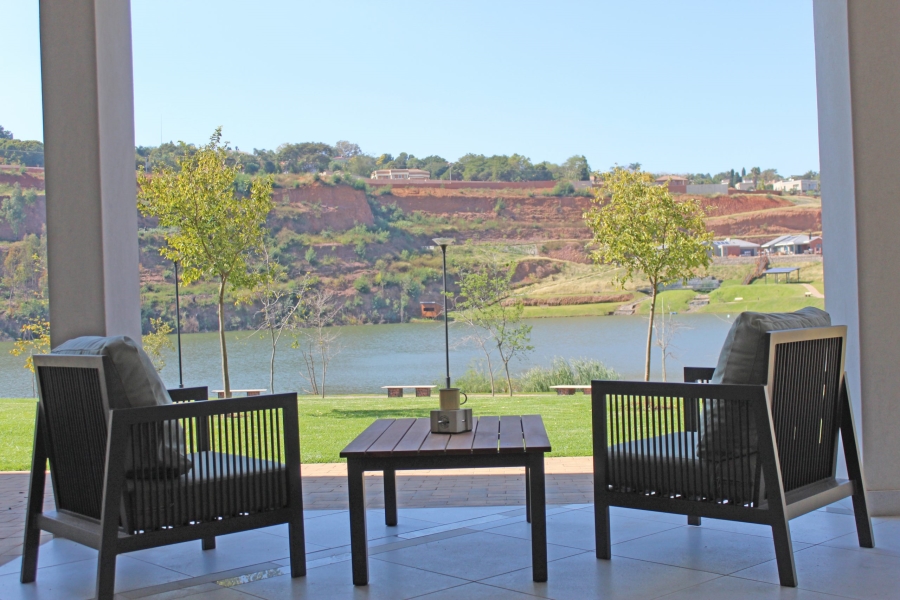 1 Bedroom Property for Sale in Waterkloof Marina Retirement Estate Gauteng