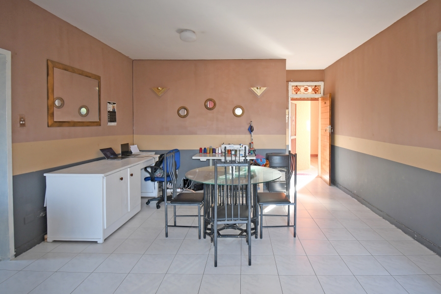 2 Bedroom Property for Sale in Kew Gauteng