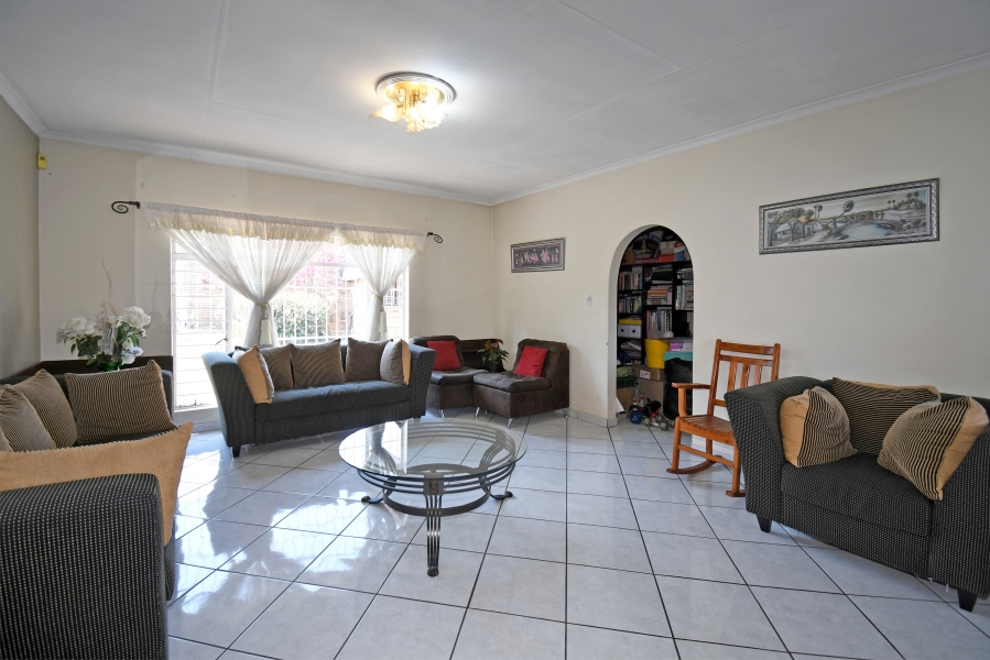 4 Bedroom Property for Sale in Sunninghill Gauteng