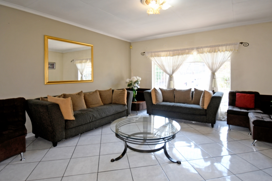 4 Bedroom Property for Sale in Sunninghill Gauteng