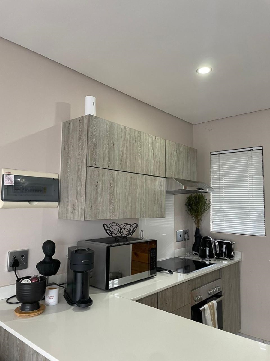 1 Bedroom Property for Sale in Linden Gauteng