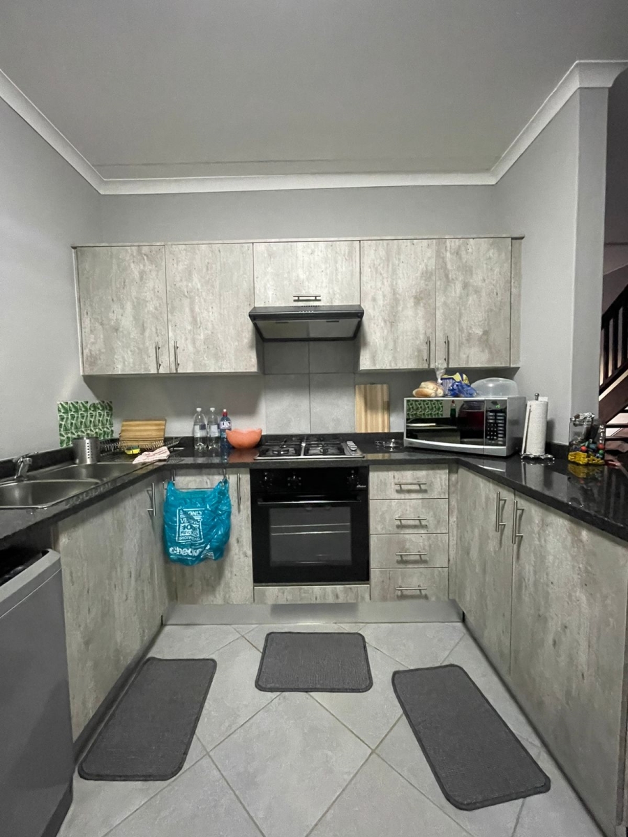 To Let 3 Bedroom Property for Rent in Norton Home Estate AH Gauteng