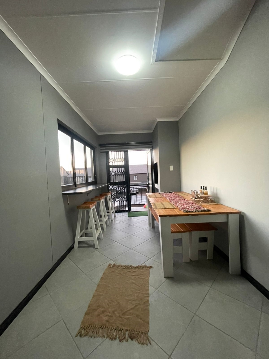 To Let 3 Bedroom Property for Rent in Norton Home Estate AH Gauteng