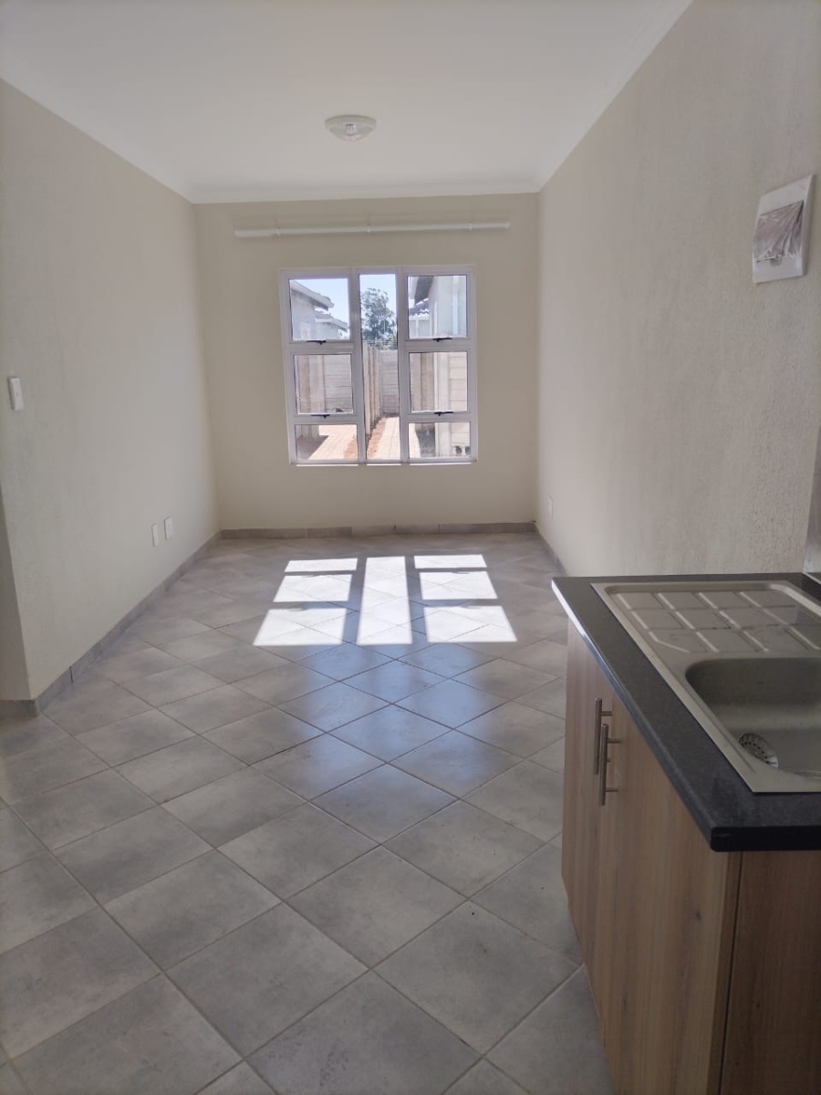 To Let 2 Bedroom Property for Rent in Alliance Gauteng