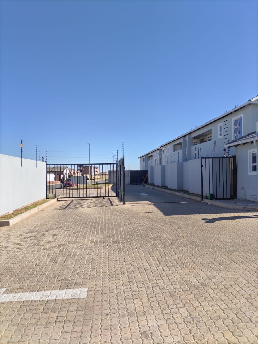 To Let 2 Bedroom Property for Rent in Alliance Gauteng