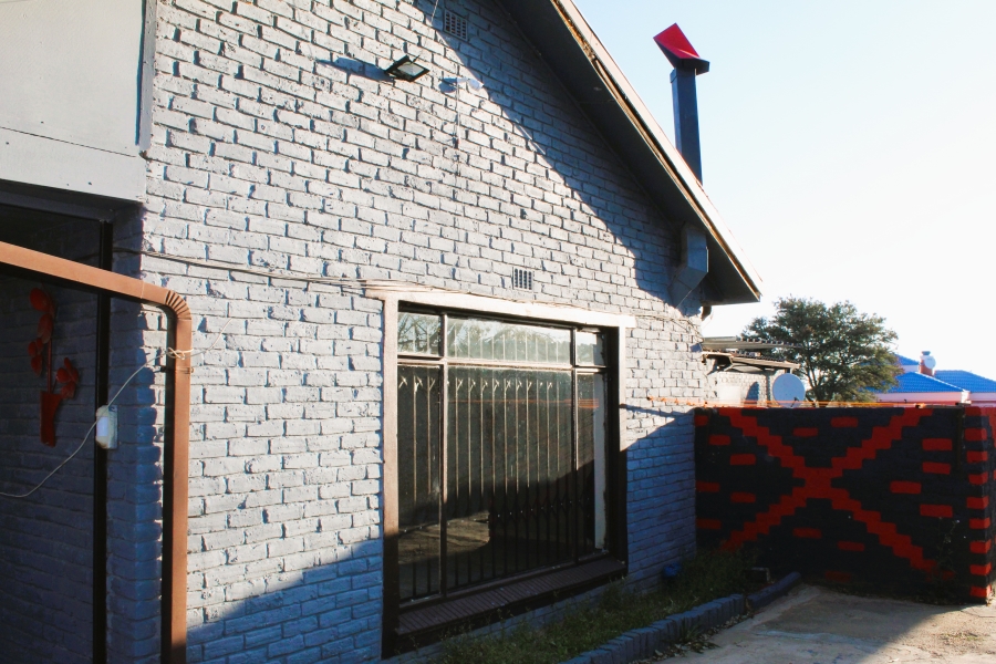 5 Bedroom Property for Sale in Fochville Gauteng