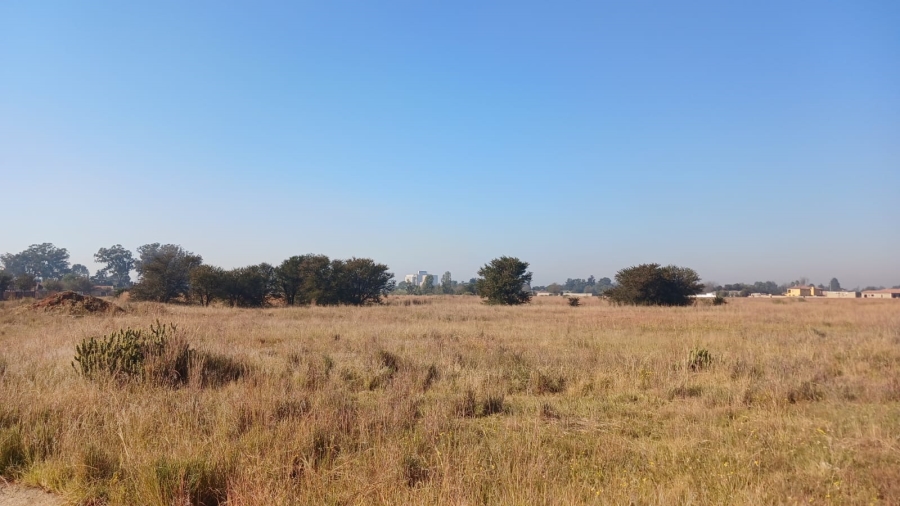 0 Bedroom Property for Sale in Unitas Park Gauteng