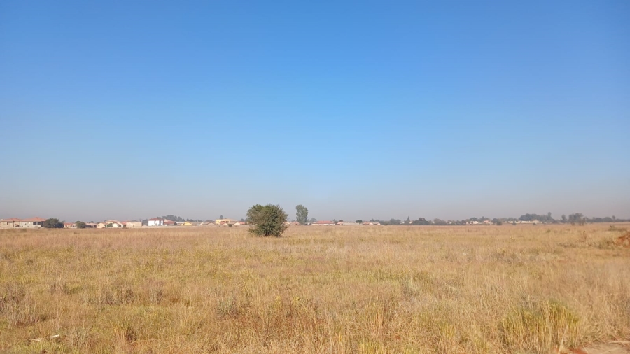 0 Bedroom Property for Sale in Unitas Park Gauteng