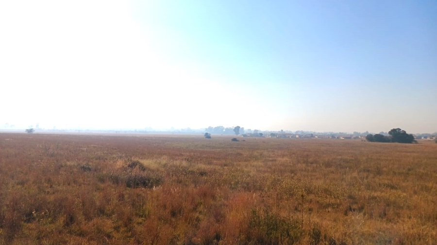 0 Bedroom Property for Sale in Unitas Park Gauteng