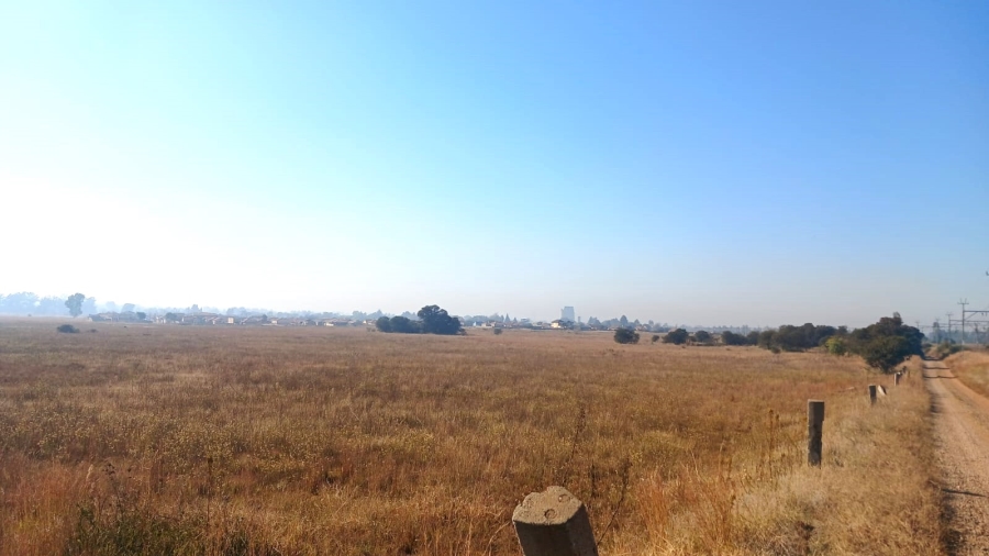 0 Bedroom Property for Sale in Unitas Park Gauteng