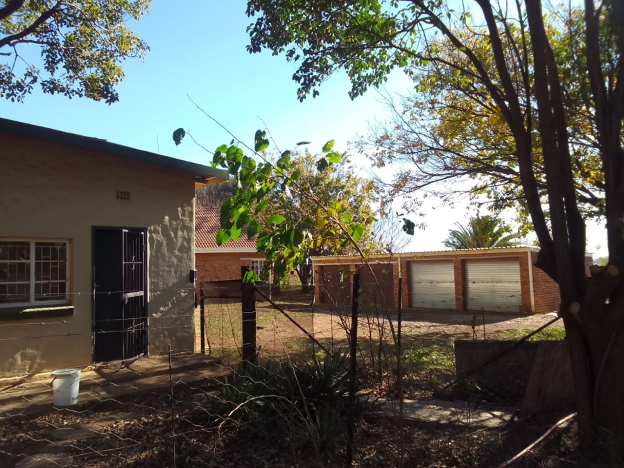 To Let 3 Bedroom Property for Rent in Kleinzonderhout AH Gauteng