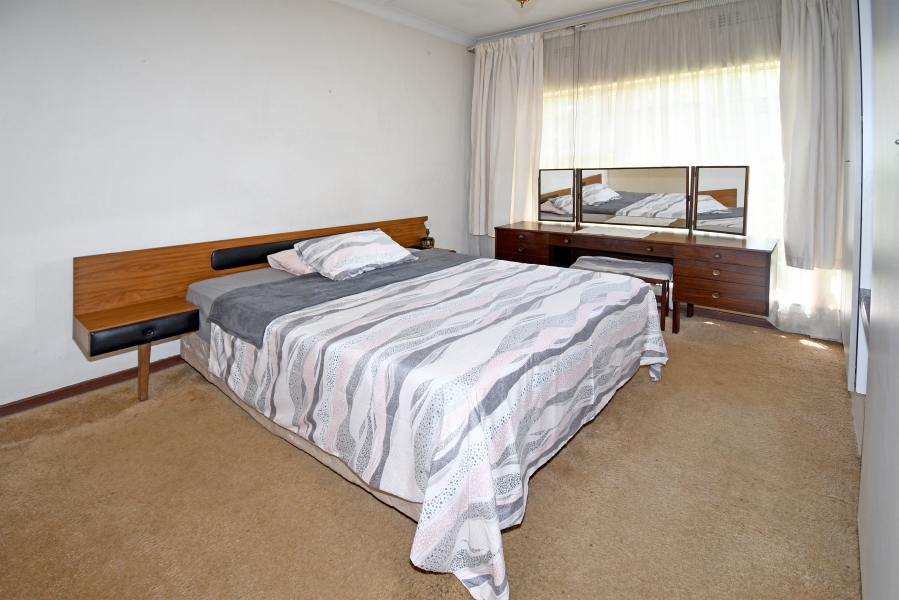 3 Bedroom Property for Sale in Kew Gauteng
