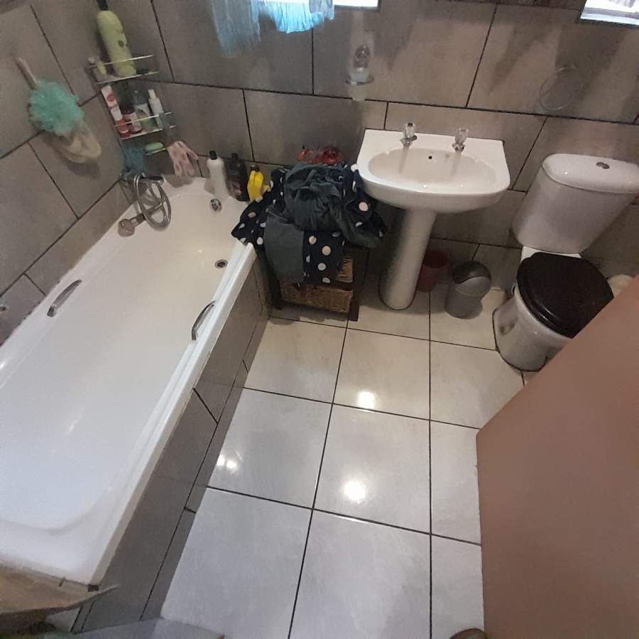 3 Bedroom Property for Sale in Doornpoort Gauteng