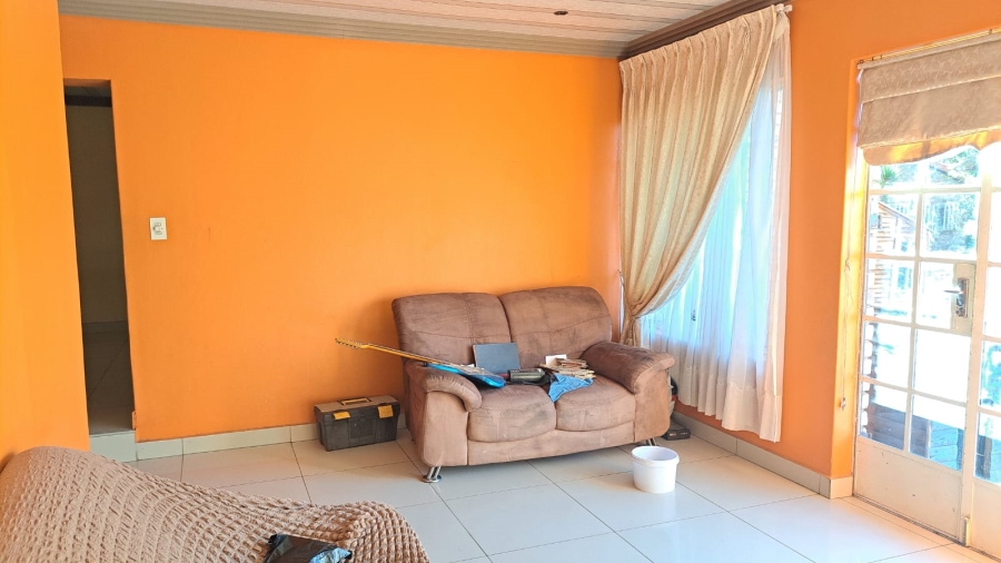 5 Bedroom Property for Sale in Ninapark Gauteng