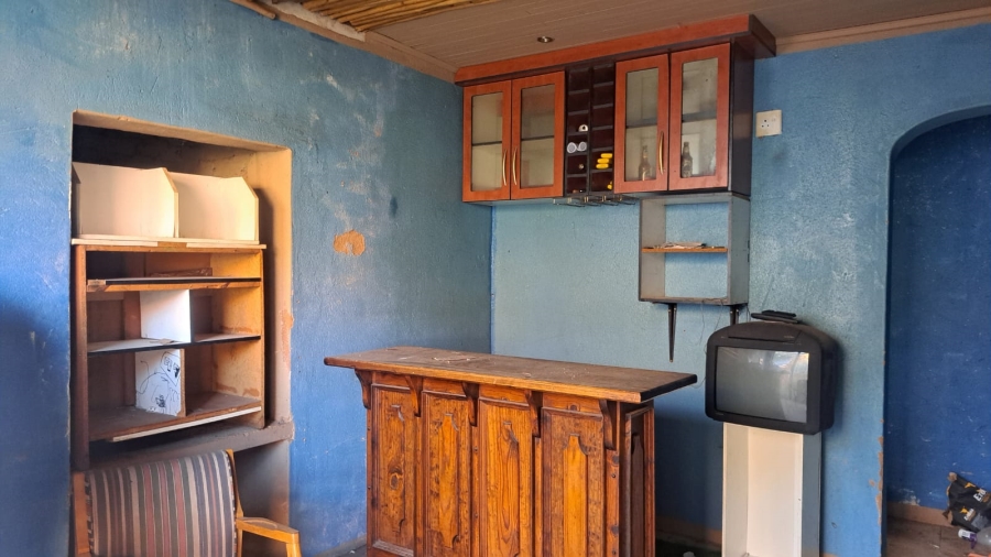 5 Bedroom Property for Sale in Ninapark Gauteng