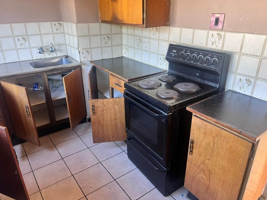 1 Bedroom Property for Sale in Pretoria North Gauteng