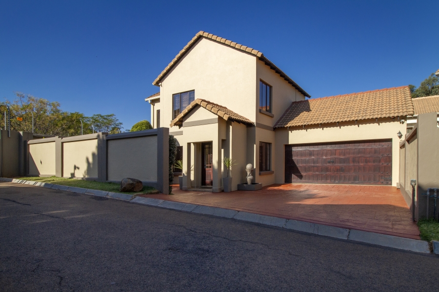 3 Bedroom Property for Sale in Olympus AH Gauteng