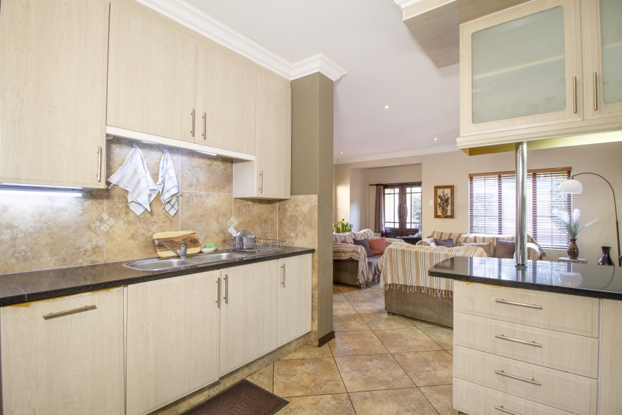 3 Bedroom Property for Sale in Olympus AH Gauteng