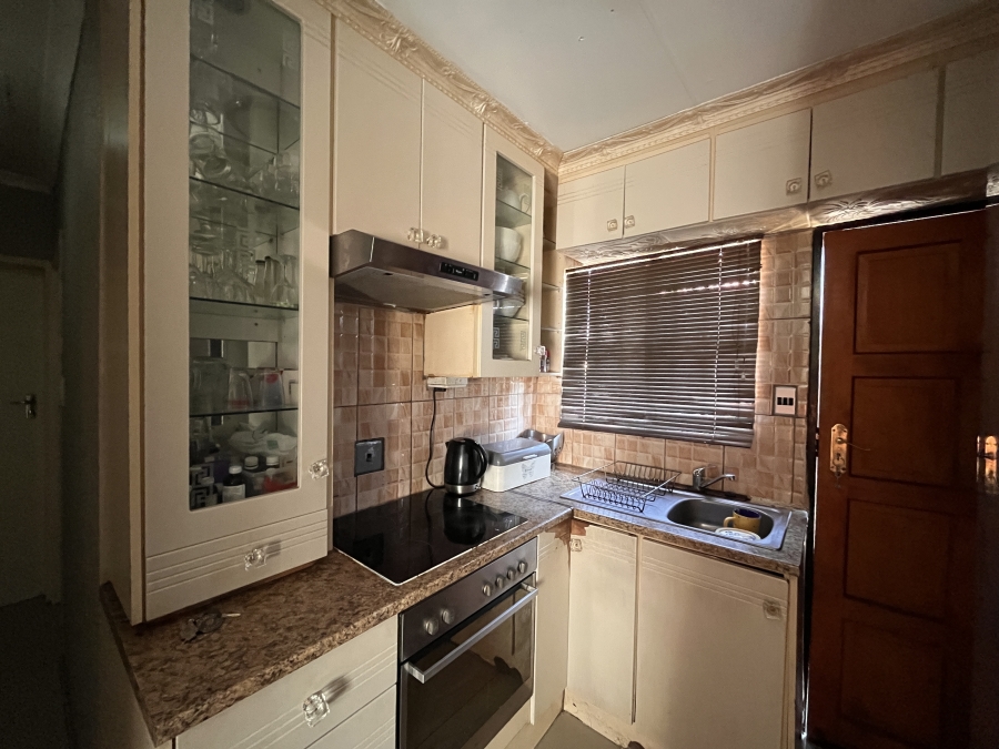 3 Bedroom Property for Sale in Elandspoort Gauteng