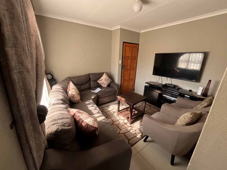 3 Bedroom Property for Sale in Elandspoort Gauteng