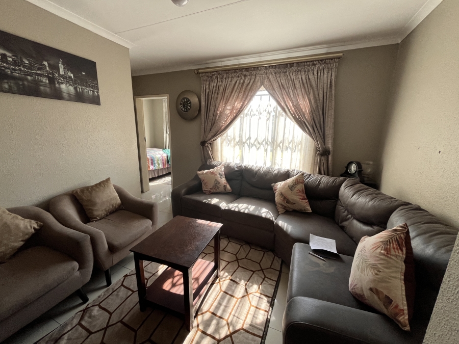 3 Bedroom Property for Sale in Elandspoort Gauteng