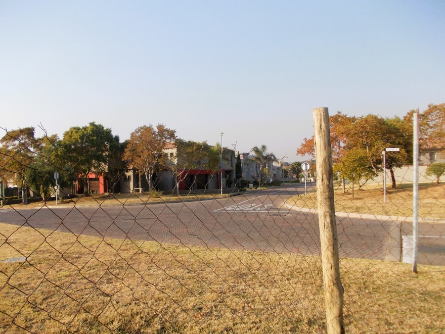 4 Bedroom Property for Sale in Crescent Wood Country Estate Gauteng