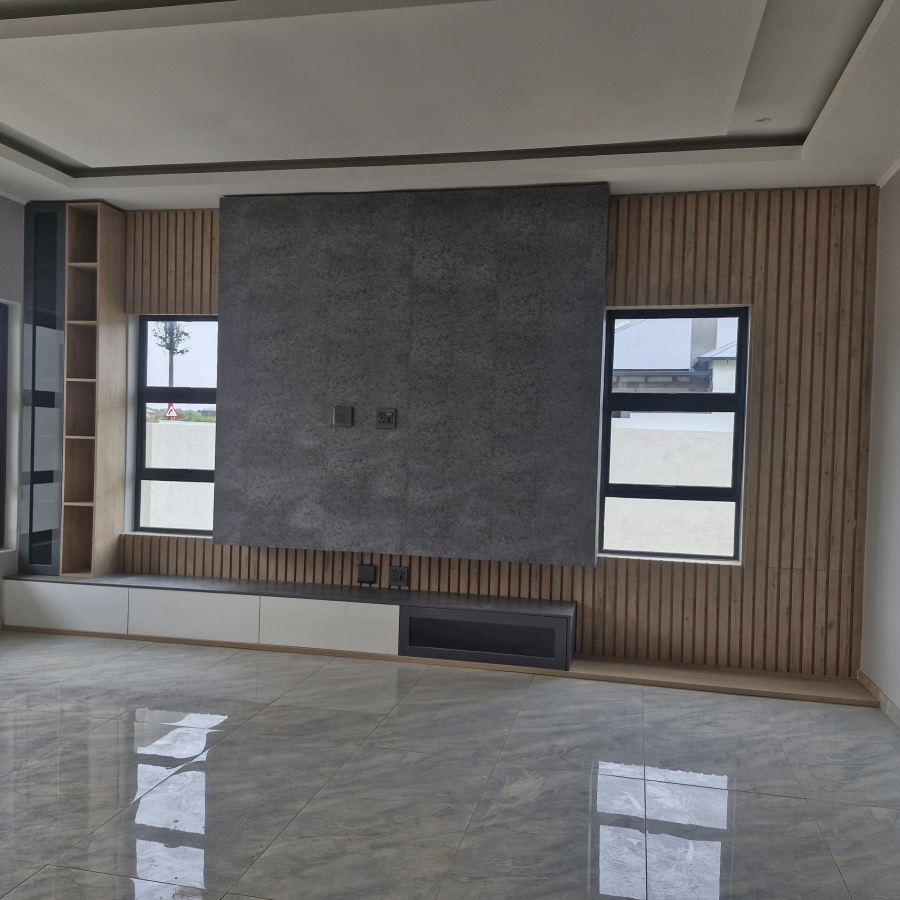 4 Bedroom Property for Sale in Six Fountains Residential Estate Gauteng