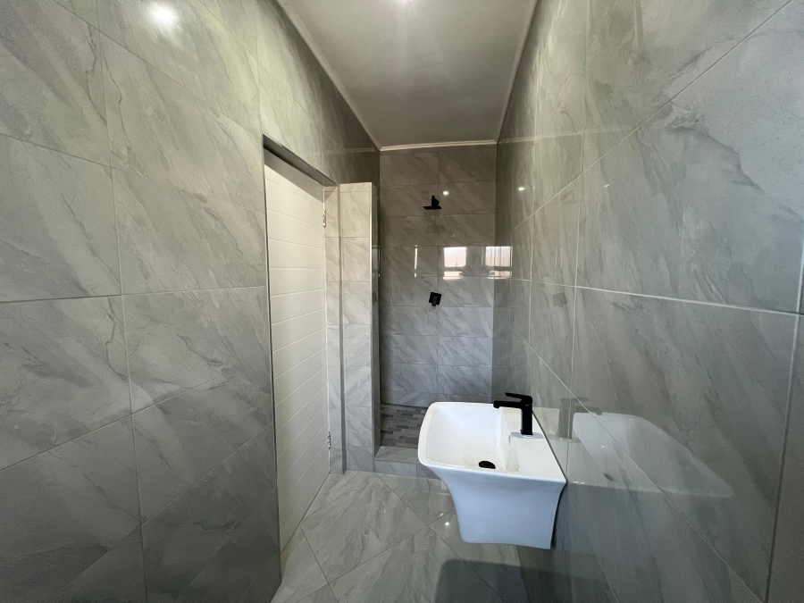 4 Bedroom Property for Sale in Six Fountains Residential Estate Gauteng