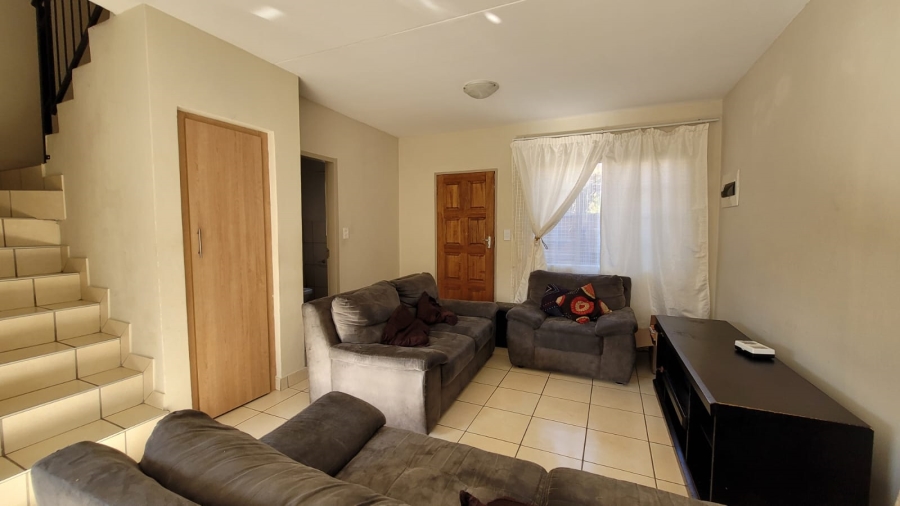 3 Bedroom Property for Sale in Annlin Gauteng