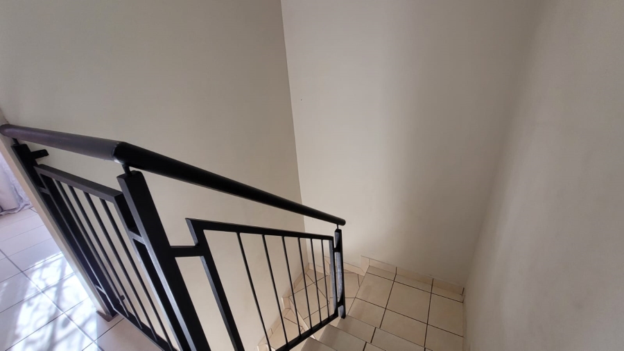 3 Bedroom Property for Sale in Annlin Gauteng